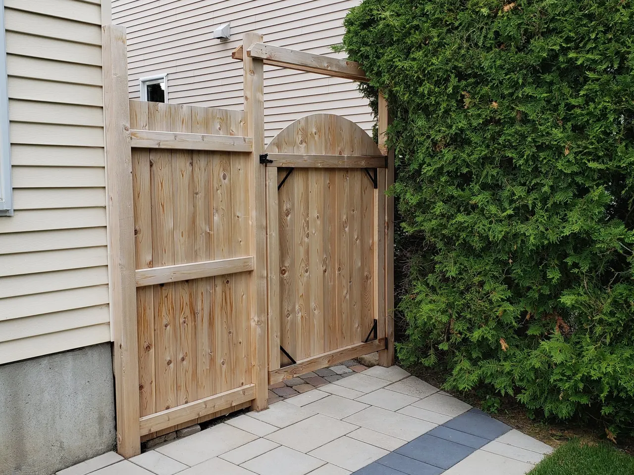 Hardscaping in Carp (West Carleton), ON by ALM Construction